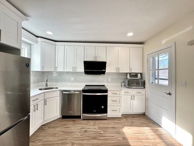 9 Westford St, Quincy, MA 02169