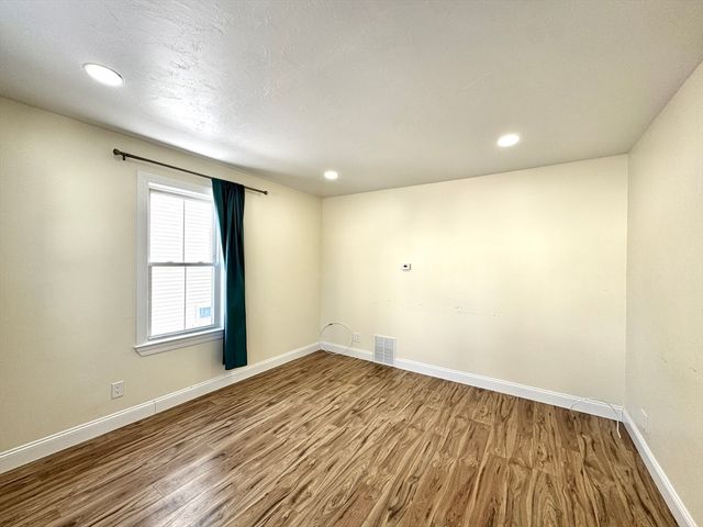 9 Westford St, Quincy, MA 02169