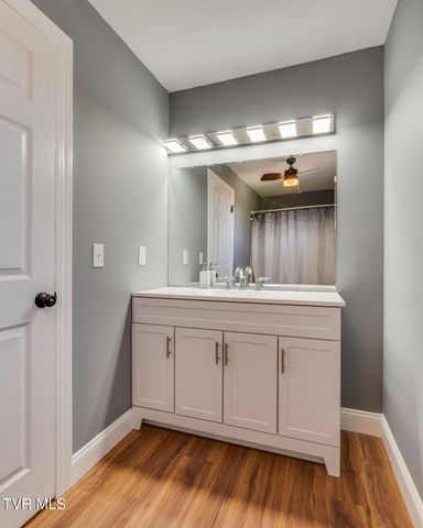 1405 Dover Road, Morristown, TN 37813