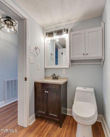 1405 Dover Road, Morristown, TN 37813