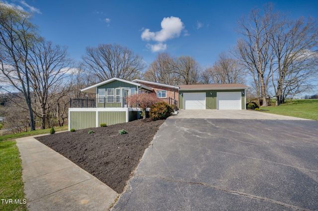 1405 Dover Road, Morristown, TN 37813