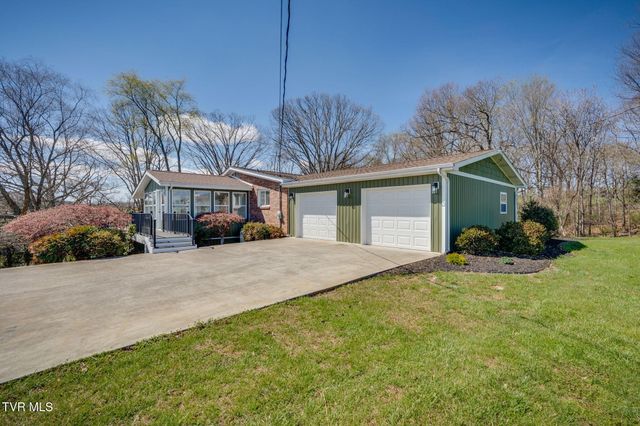 1405 Dover Road, Morristown, TN 37813