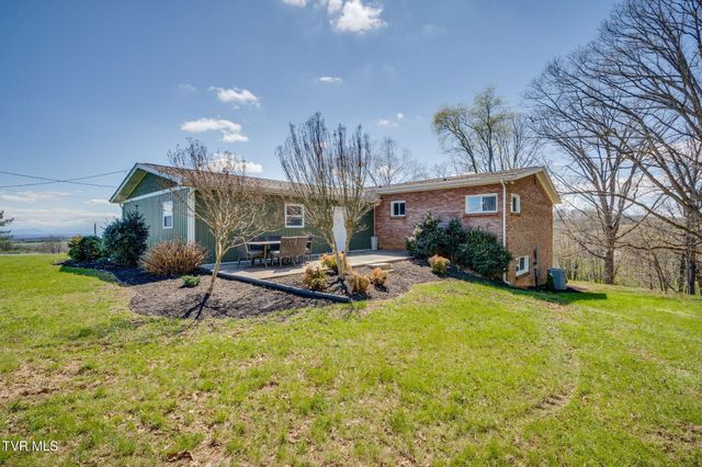 1405 Dover Road, Morristown, TN 37813
