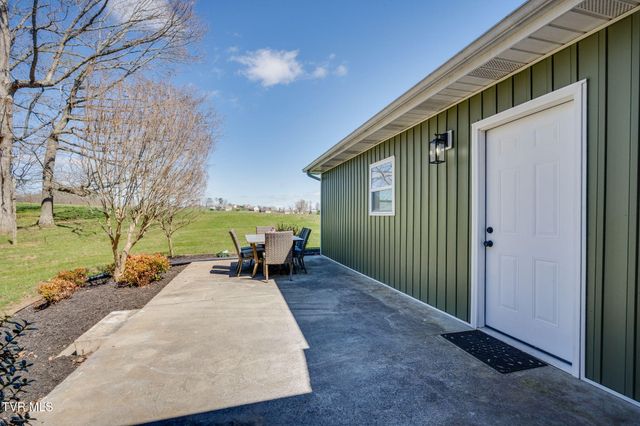 1405 Dover Road, Morristown, TN 37813