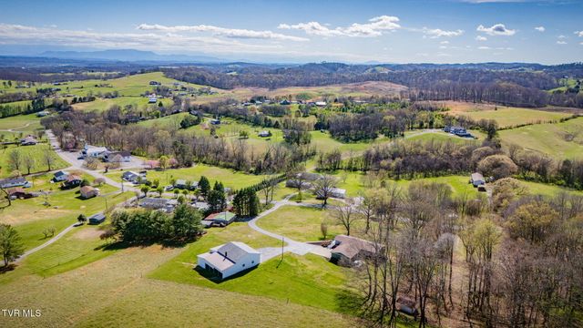 1405 Dover Road, Morristown, TN 37813