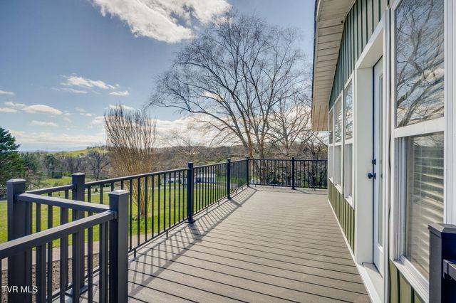 1405 Dover Road, Morristown, TN 37813