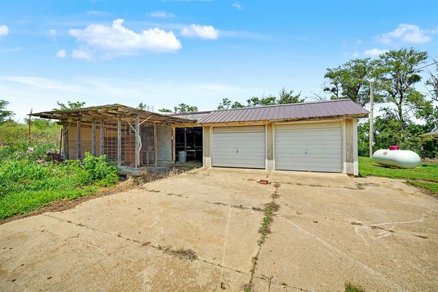300 Rafter M Ln., Salina, KS 67401