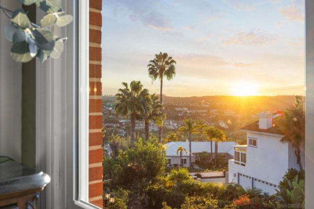 2915 Managua Pl, Carlsbad, CA 92009