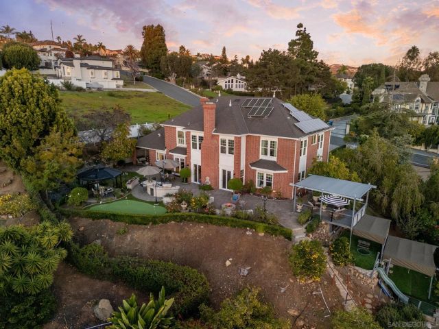 2915 Managua Pl, Carlsbad, CA 92009