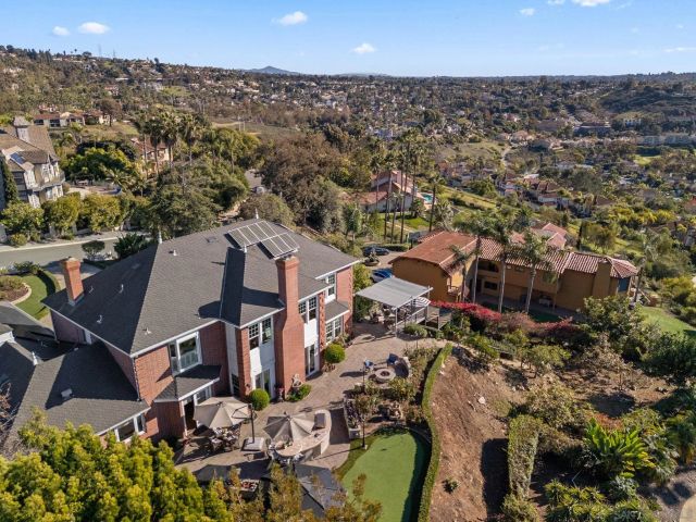 2915 Managua Pl, Carlsbad, CA 92009