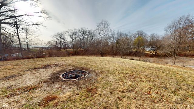 3579 E Sumner Lake Drive, Anderson, IN 46012