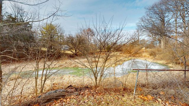 3579 E Sumner Lake Drive, Anderson, IN 46012