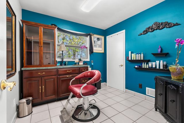1726 W Michigan Avenue, Battle Creek City, MI 49037