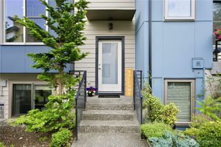 522 Glacier Walk SE, Sammamish, WA 98074