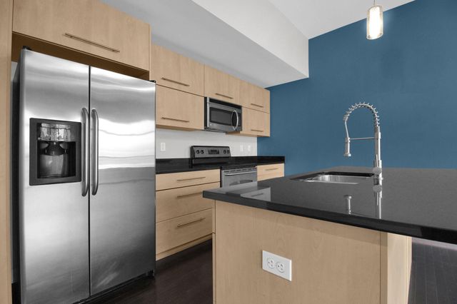 100 E Gay Street, 804, Columbus, OH 43215