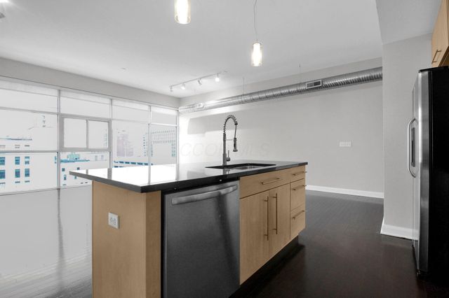 100 E Gay Street, 804, Columbus, OH 43215