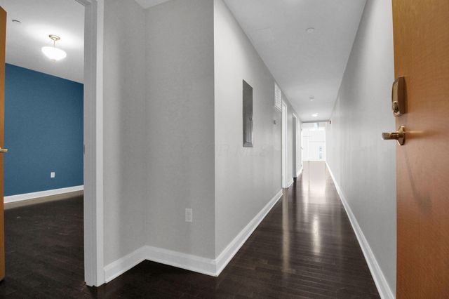 100 E Gay Street, 804, Columbus, OH 43215