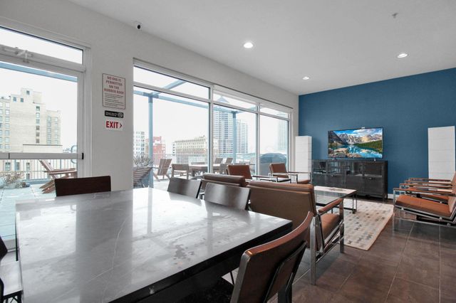 100 E Gay Street, 804, Columbus, OH 43215