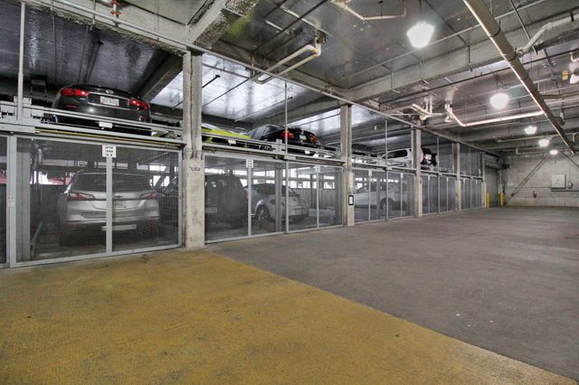 100 E Gay Street, 804, Columbus, OH 43215