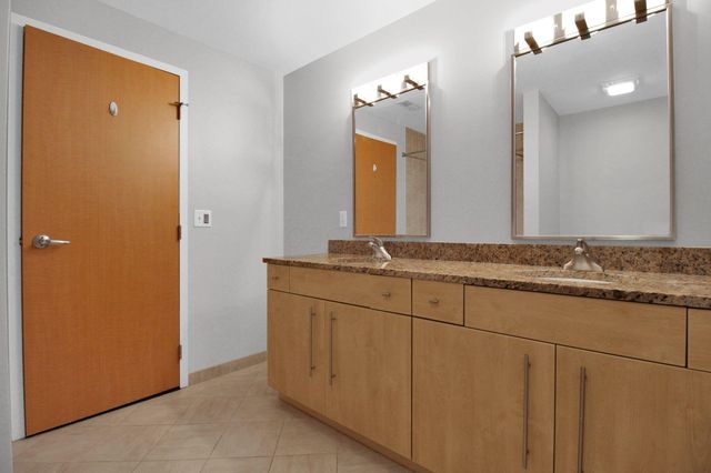 100 E Gay Street, 804, Columbus, OH 43215