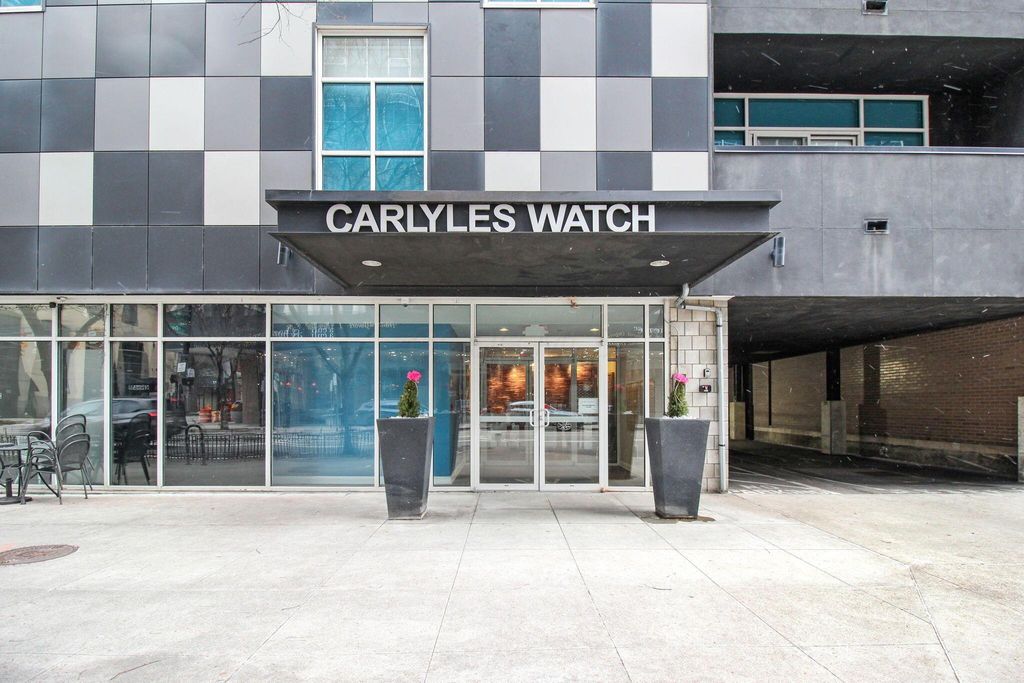 100 E Gay Street, 804, Columbus, OH 43215