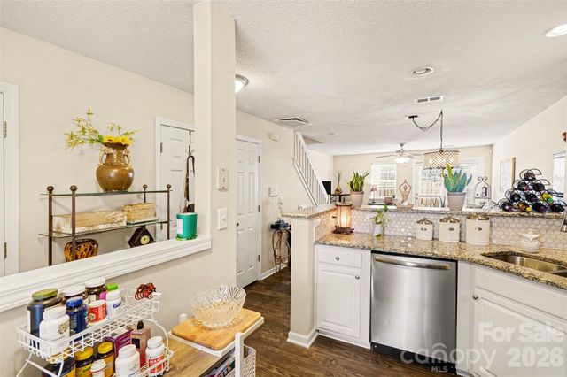 6416 Saint Bernard Way, Charlotte, NC 28269