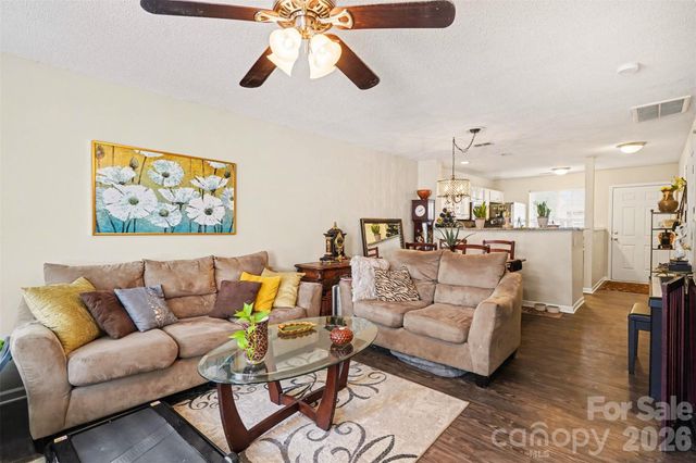 6416 Saint Bernard Way, Charlotte, NC 28269