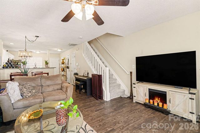 6416 Saint Bernard Way, Charlotte, NC 28269