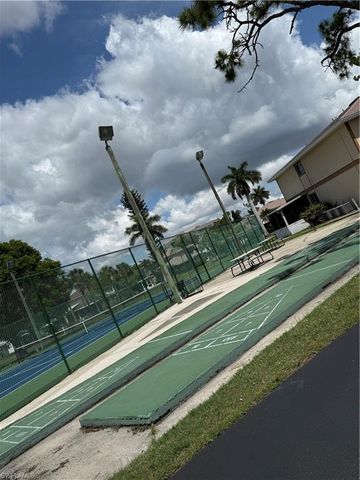 3271 Royal Canadian TRCE 2, Fort Myers, FL 33907