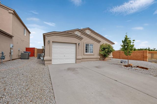 736 Torretta Drive SW, Albuquerque, NM 87121