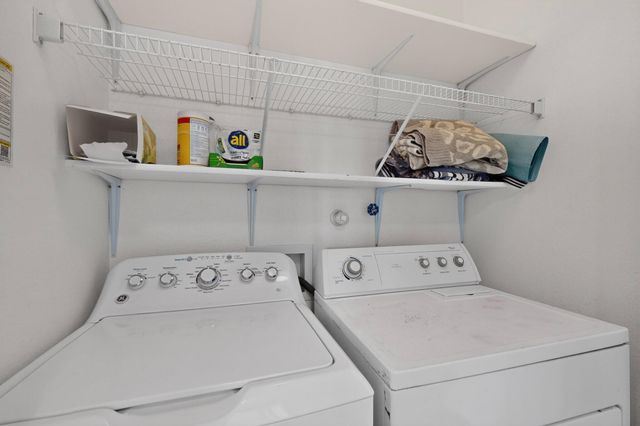 736 Torretta Drive SW, Albuquerque, NM 87121