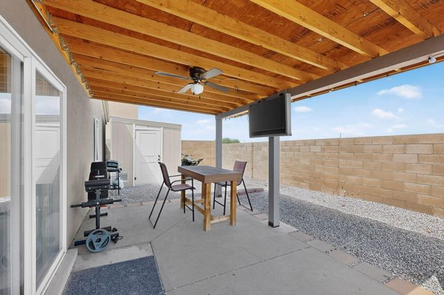 736 Torretta Drive SW, Albuquerque, NM 87121