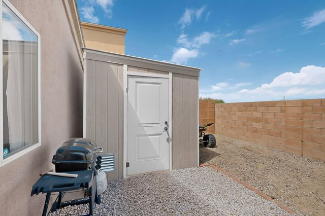 736 Torretta Drive SW, Albuquerque, NM 87121