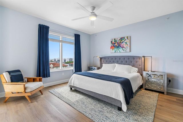 5823 BOWEN DANIEL DRIVE 703, Tampa, FL 33616