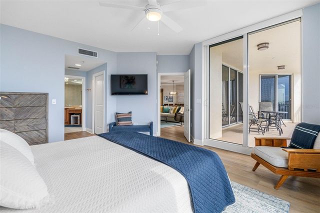 5823 BOWEN DANIEL DRIVE 703, Tampa, FL 33616