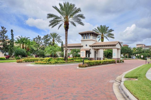 5823 BOWEN DANIEL DRIVE 703, Tampa, FL 33616