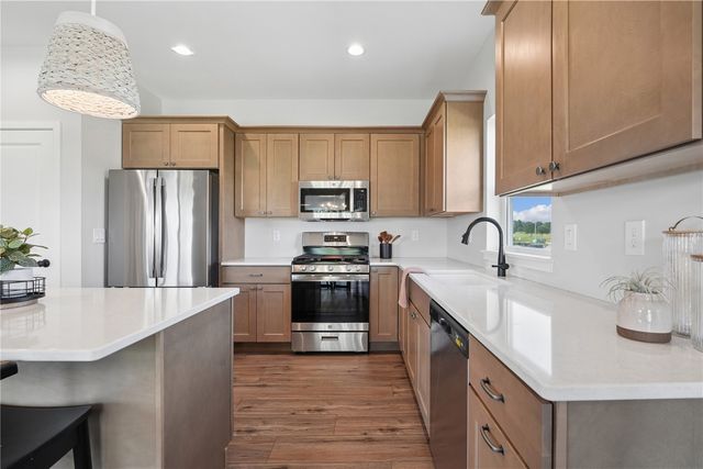 1239 Sand Prairie Drive, Iowa City, IA 52240