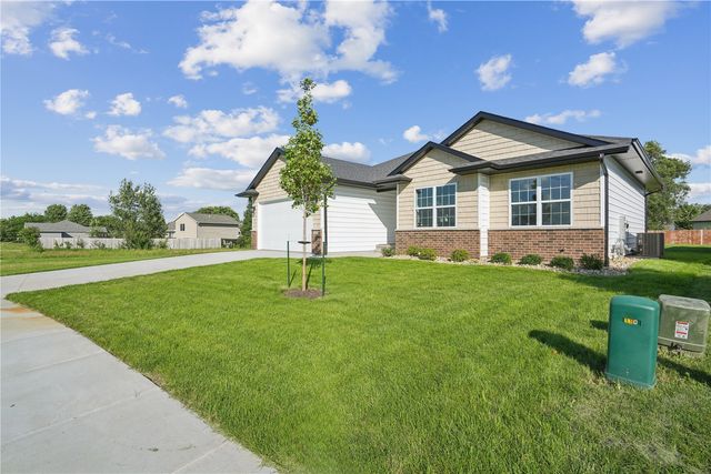 1239 Sand Prairie Drive, Iowa City, IA 52240