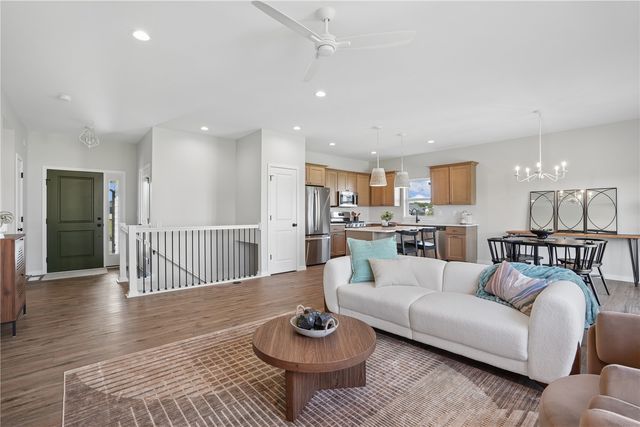 1239 Sand Prairie Drive, Iowa City, IA 52240