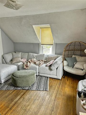 302 S Fillmore Street, Maryville, MO 64468