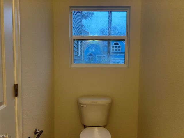 525 Carolina AVE, Virginia Beach, VA 23451