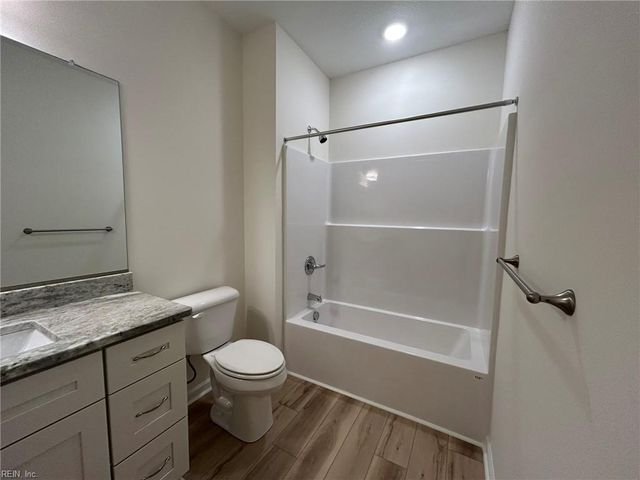 525 Carolina AVE, Virginia Beach, VA 23451