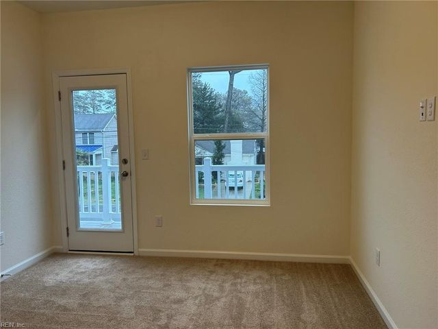 525 Carolina AVE, Virginia Beach, VA 23451