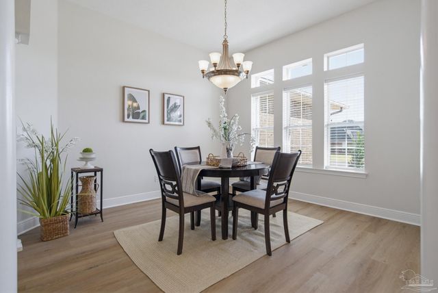 5642 Highland Lake Dr, Milton, FL 32583