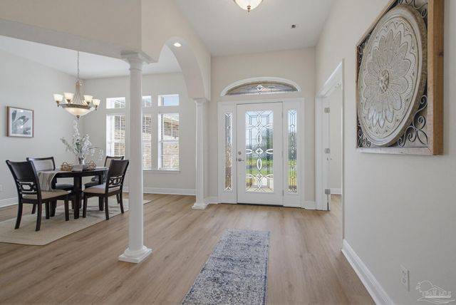 5642 Highland Lake Dr, Milton, FL 32583