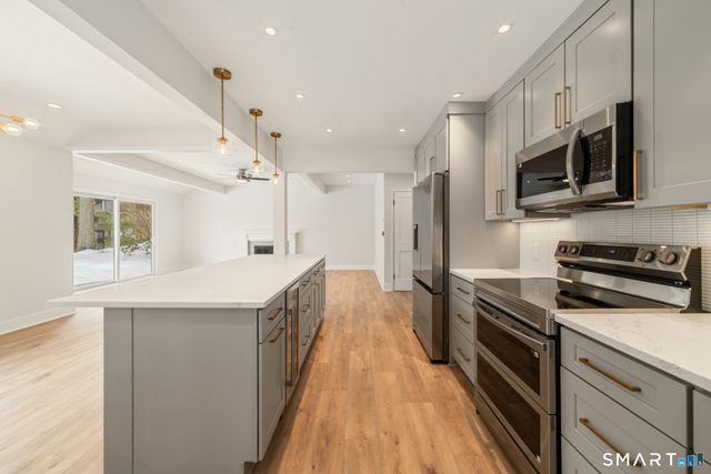 665 Heritage Village A, Southbury, CT 06488