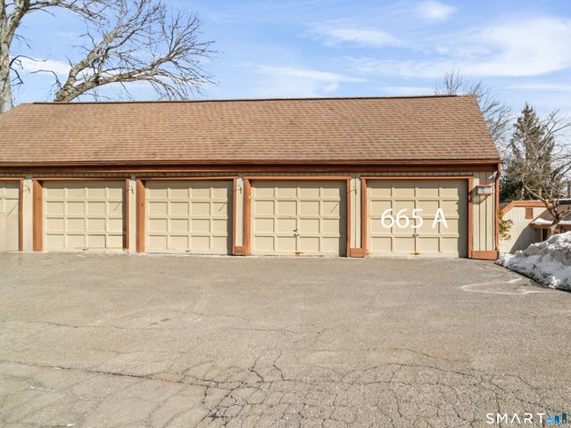 665 Heritage Village A, Southbury, CT 06488