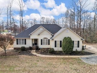 890 Spring Valley Road, Inman, SC 29349