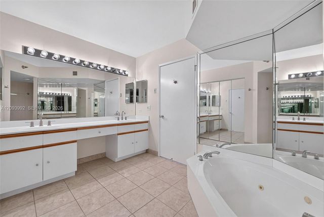 3400 NE 192nd Street 2012, Aventura, FL 33180