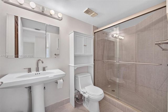 3400 NE 192nd Street 2012, Aventura, FL 33180
